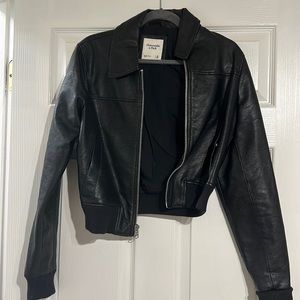 Abercrombie cropped faux leather bomber